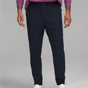 LuluLemon ABC Jogger True Blue Size 28